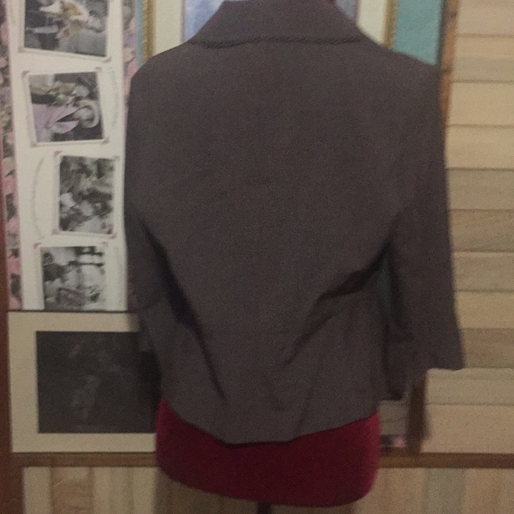 Jacket - Picture 4 of 6